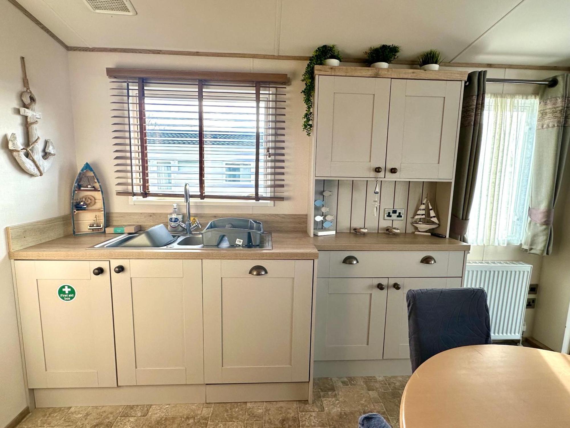 The Boat House, Hot Tub Lodge South Cerney Luaran gambar